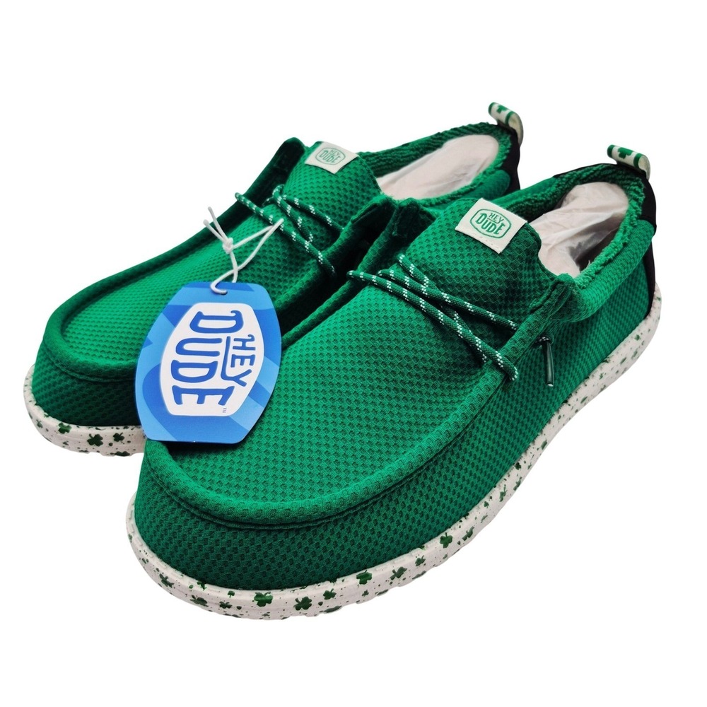 Hey Dude Wally Shamrock St. Patrick's Day Men's Size 10 Shoes Green & White